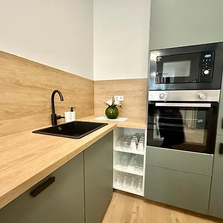 Gozsdu Loft I Free Parking I Self Check-in * Budapeste