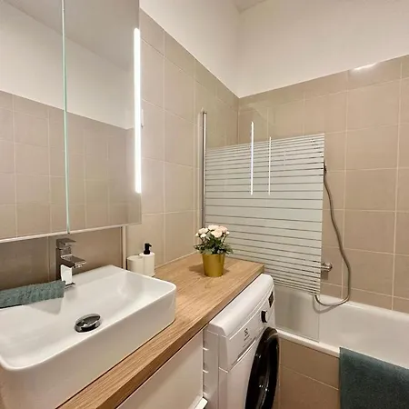 Gozsdu Loft I Free Parking I Self Check-In Lejlighed Budapest