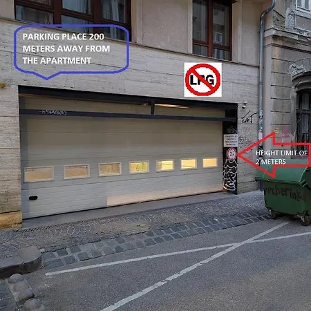 Lejlighed Gozsdu Loft I Free Parking I Self Check-In *