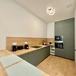 Διαμέρισμα Gozsdu Loft Ii 1 Free Parking Ii Self Check-in *