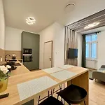 Gozsdu Loft Ii 1 Free Parking Ii Self Check-in * Βουδαπέστη