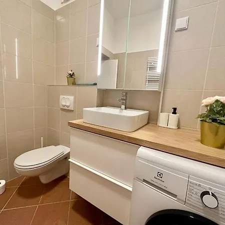 Gozsdu Loft I Free Parking I Self Check-in *