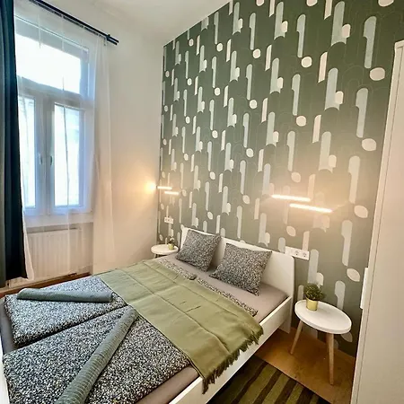 Partypad At Gozsdu Courtyard Ii Freeparking Budapeszt