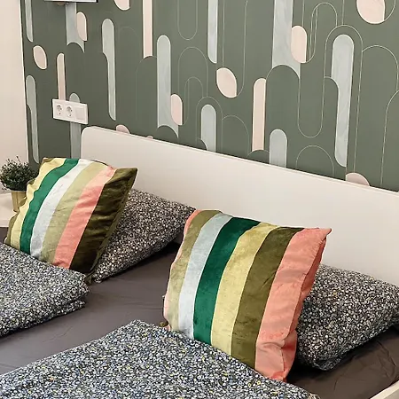 Apartment At Gozsdu Courtyard #partyzone #downtown #freeparking *