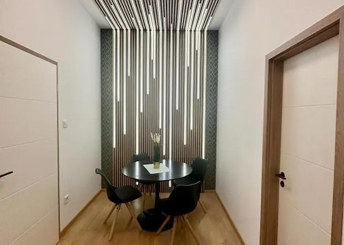 Daire Gozsdu City Loft - 1 Free Parking - Self Check-In