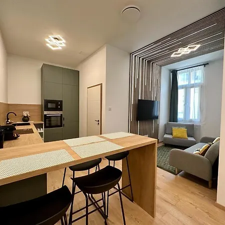 Gozsdu Loft I Free Parking I Self Check-in 부다페스트