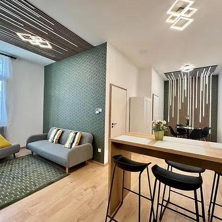 아파트 Gozsdu Loft I Free Parking I Self Check-in