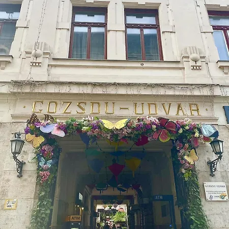Gozsdu Loft I Free Parking I Self Check-in Apartament Budapeszt
